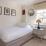 Veeve - The Fulham Road Chelsea Townhouse